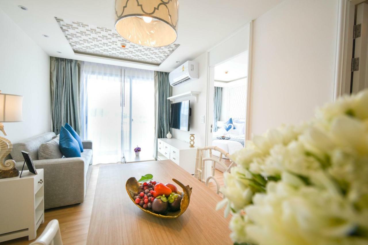 The Aristo Seaview Patong Hotel Exterior photo